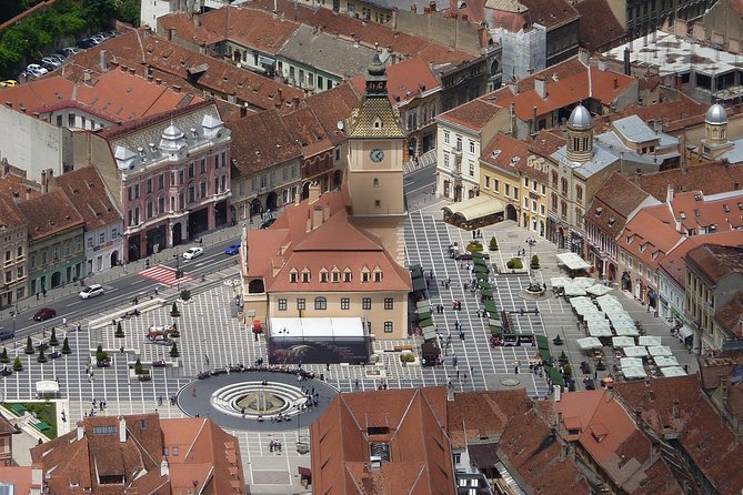 Day Trip Through Brasov in Transylvania and Bran, Peles, and Rasnov Castles - What the guides add to the day