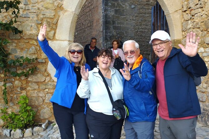 Day trip to Fátima Miradaire Caves Óbidos village and Castle - Why this route works from Lisbon