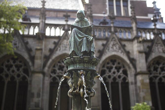 De Haar Castle, Utrecht and Muiderslot from Amsterdam by Car - How the private car changes the day