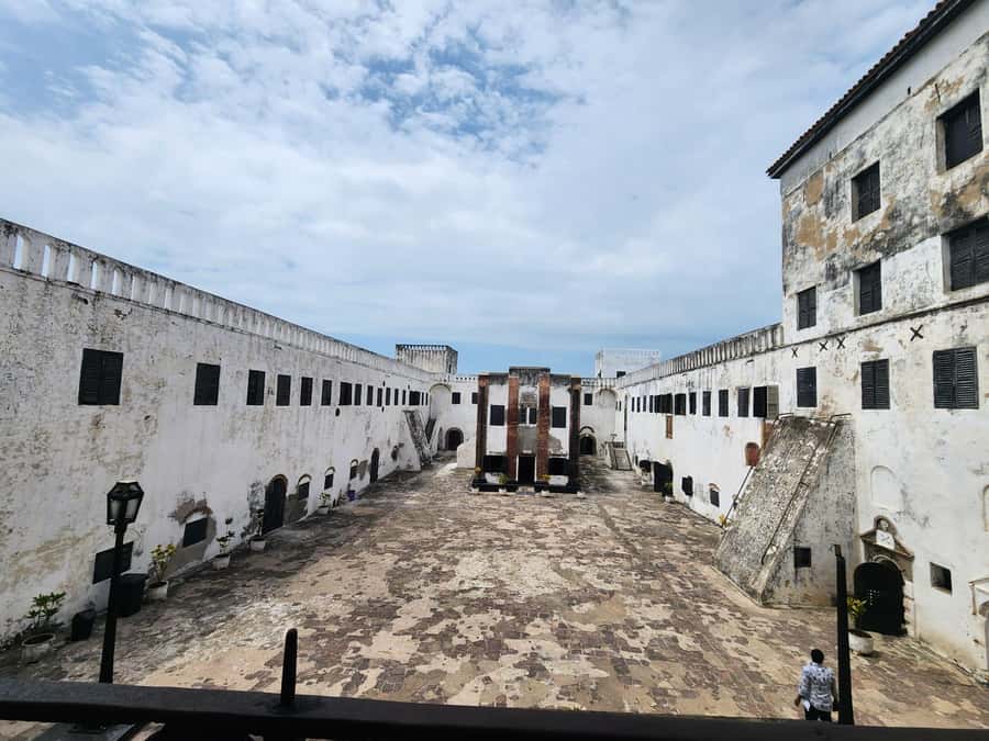 Discover Cape Coast and Elmina Castle with Kakum - Elmina Castle and a second colonial viewpoint