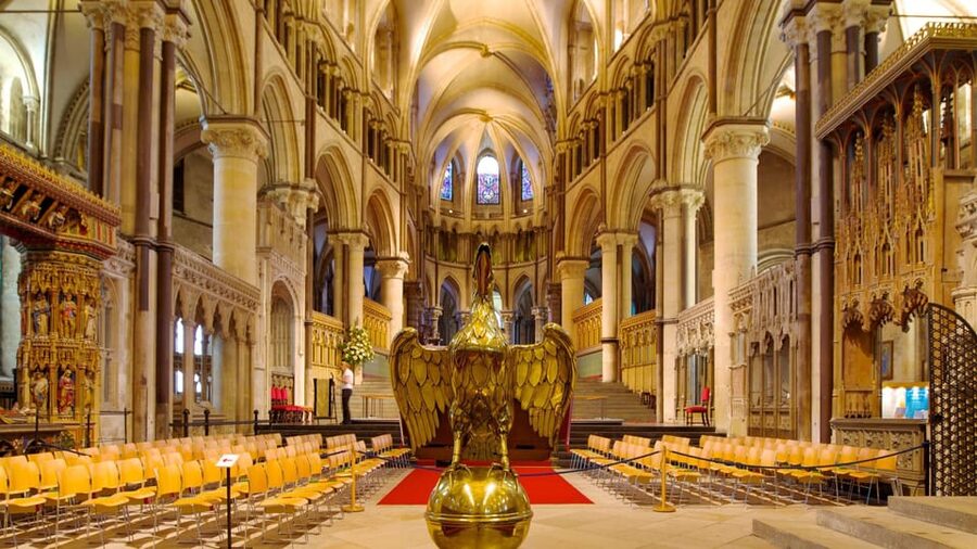 Dover Castle,White Cliffs,Canterbury Cathedral: Private Tour - What the private chauffeur service changes