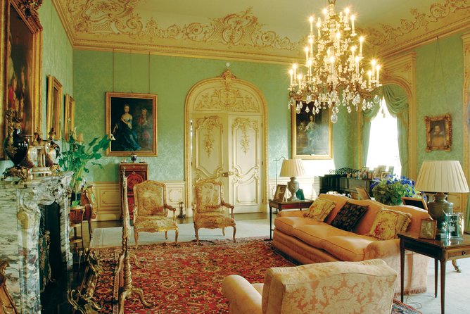 Downton Abbey & Highclere Castle Tour from London, with Oxford - Guides can shape the whole day