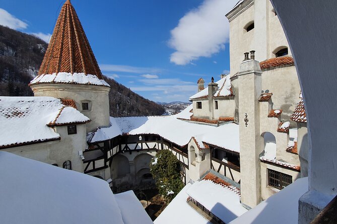Dracula Castle, Peles and Transylvania, Premium Private Tour - Brașov’s old center in 90 minutes