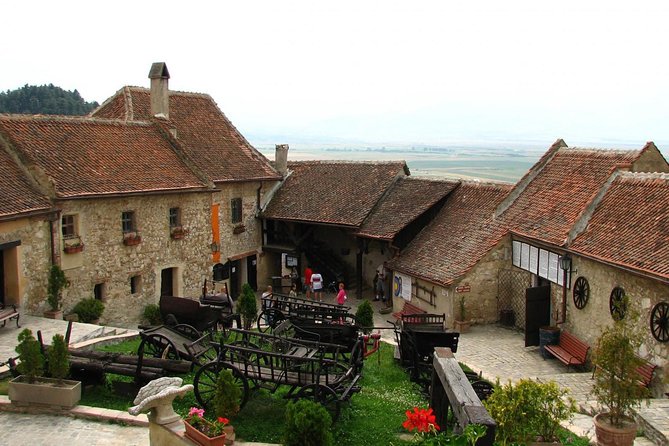 Dracula Castle, Peles Castle and Rasnov Fortress from Brasov - Rasnov Citadel: wide views and a different kind of history