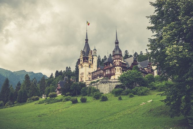 DRACULA CITY BREAK Bran Castle, Peles Castle Sinaia, Brasov City - Practical points that affect your decision