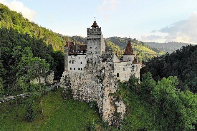 Dracula's Castle, Brașov city and Peleș Castle - Private tour - Who will get the most from this tour