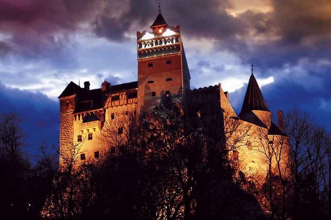 Dracula's Castle, Peles Castle and Brasov Day Trip from Bucharest - The coach ride, timing, and group experience