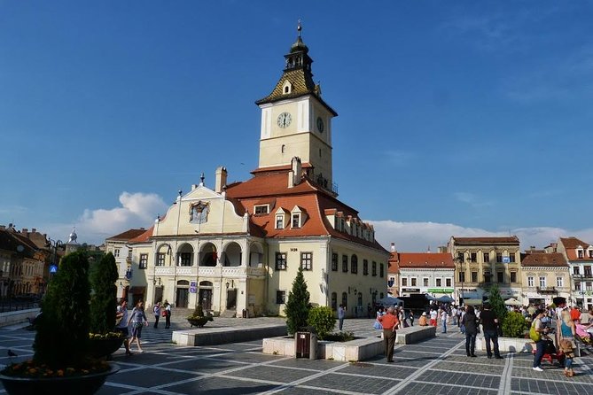 Dracula's Castle, Peles Castle and Brasov Day Trip from Bucharest - Who should book this day trip
