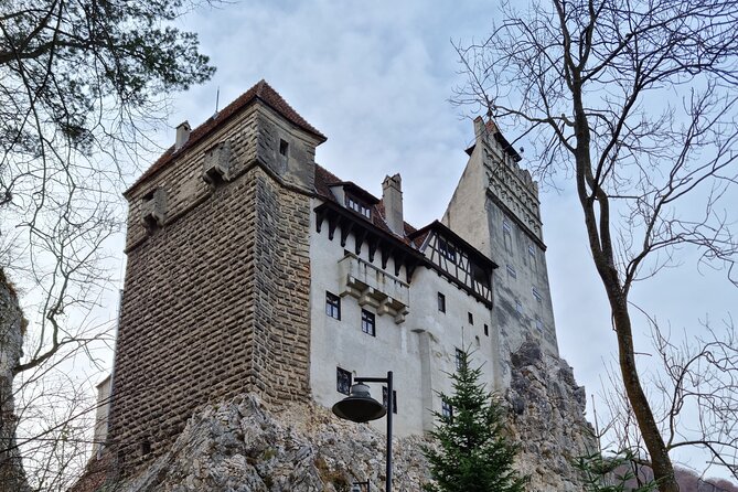 Dracula's Castle, Peles Castle and Brasov - Private Day Trip from Bucharest - Brașov’s old center gives you breathing room