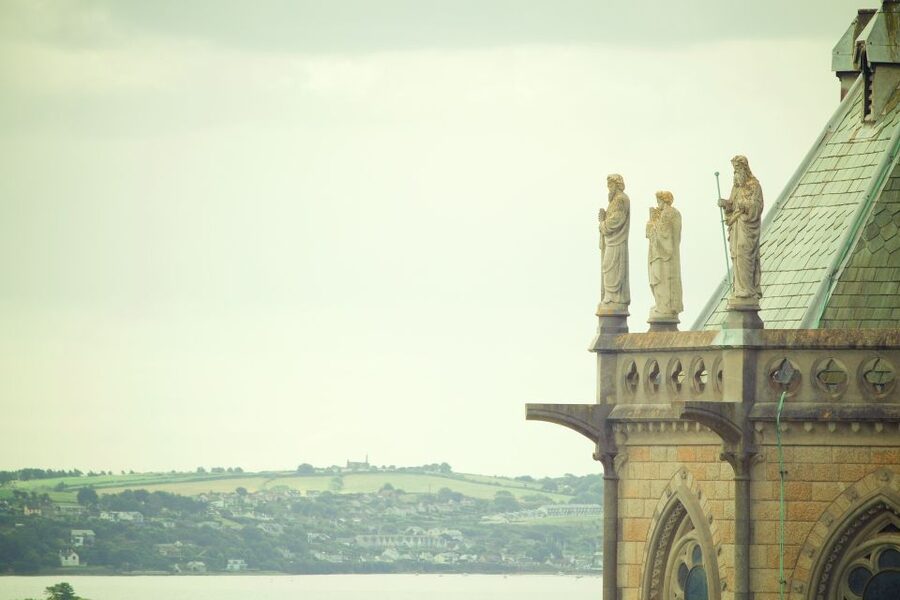 Dublin: Full-Day Tour to Cork, Cobh and Blarney Castle - What the $158 price really covers