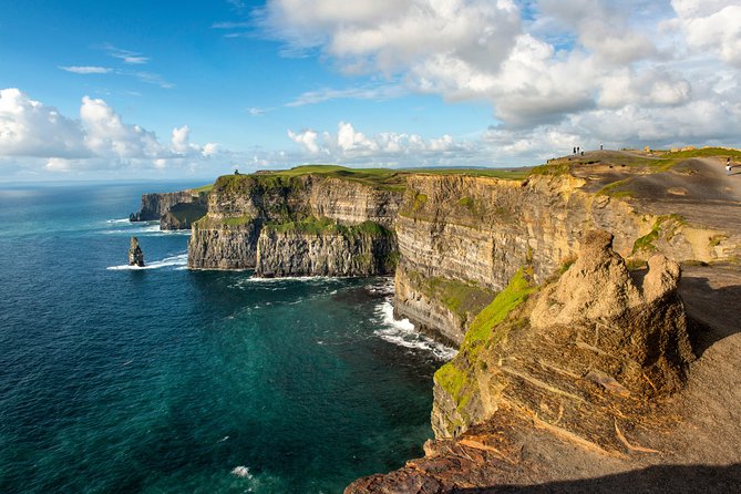 Dublin to Bunratty Castle, Cliffs of Moher, Burren Galway by Rail - Meeting the train at Dublin Heuston