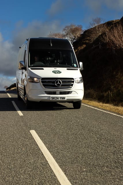 Edinburgh: Bamburgh Castle, Northumberland and Alnwick Trip - Who should book this tour?