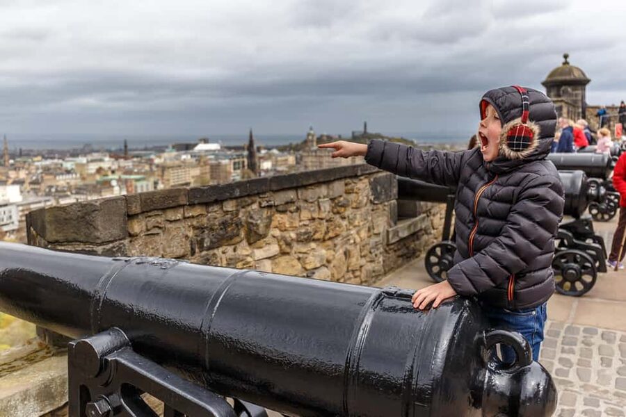 Edinburgh Castle: Express Guided Tour with Entry Ticket - Key points to know before you go