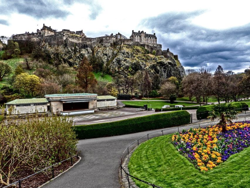 Edinburgh Castle: Guided Tour with Tickets Included - Key points to know before booking