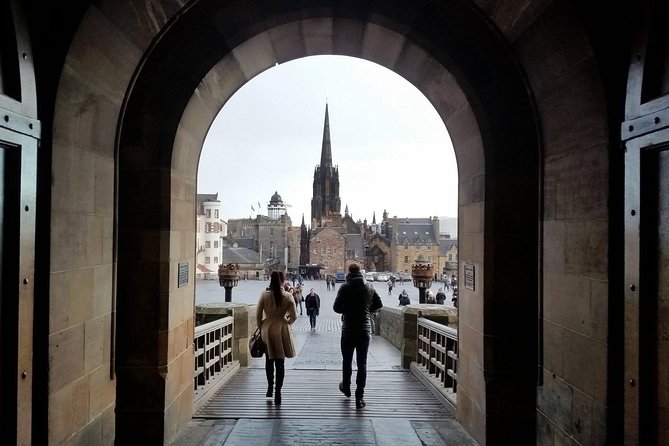 Edinburgh Castle Guided Walking Tour in English - Key points to know before you book