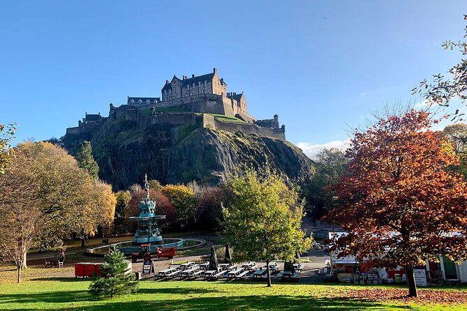 Edinburgh Castle: Guided Walking Tour with Entry Ticket - Why a guide improves Edinburgh Castle