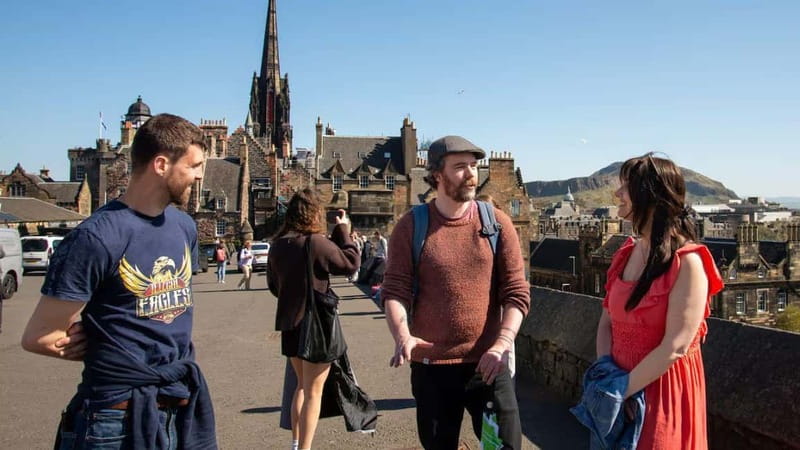 Edinburgh: Edinburgh Castle Guided History Tour with Tickets - The Great Hall and the castle’s royal side