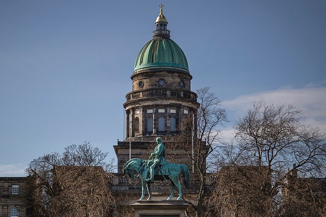 Edinburgh Full Day Walking Tour with Castle Included -Small Group - Writers’ Museum and Scotland’s literary names