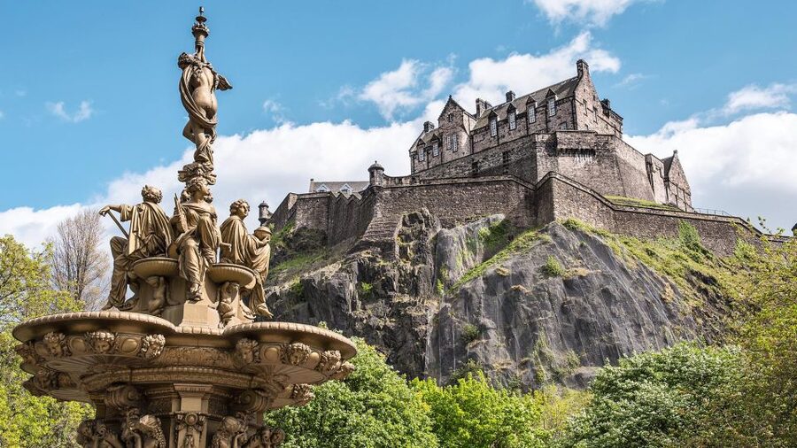 Edinburgh: Harry Potter Tour with Entry to Edinburgh Castle - Key points to know before you book