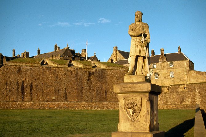 Edinburgh: Loch Lomond, Stirling Castle and the Kelpies Day Tour - Guides, commentary, and the feel of the ride