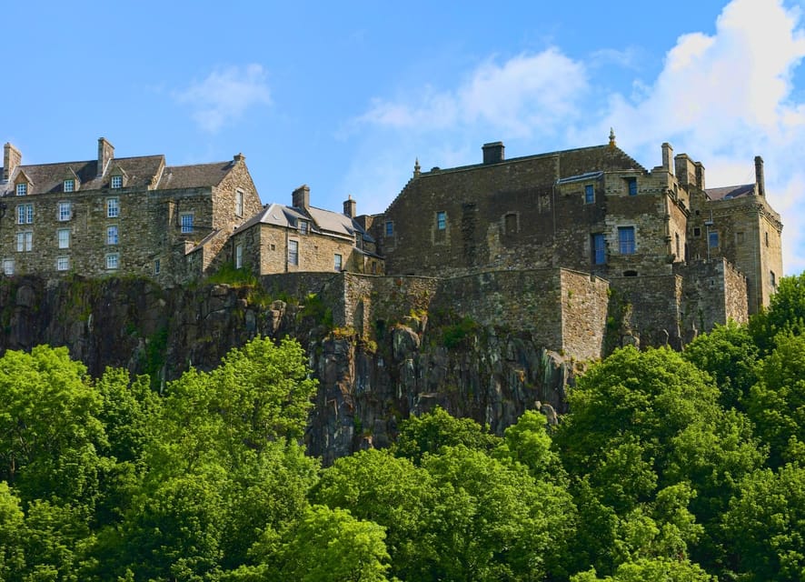 Edinburgh: Stirling Castle, Kelpies, Whisky & Highlands Tour - A short walk along Loch Lomond