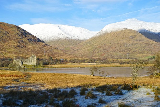 Edinburgh: West Highland Lochs, Mountains & Castles - The guide is a major part of the experience