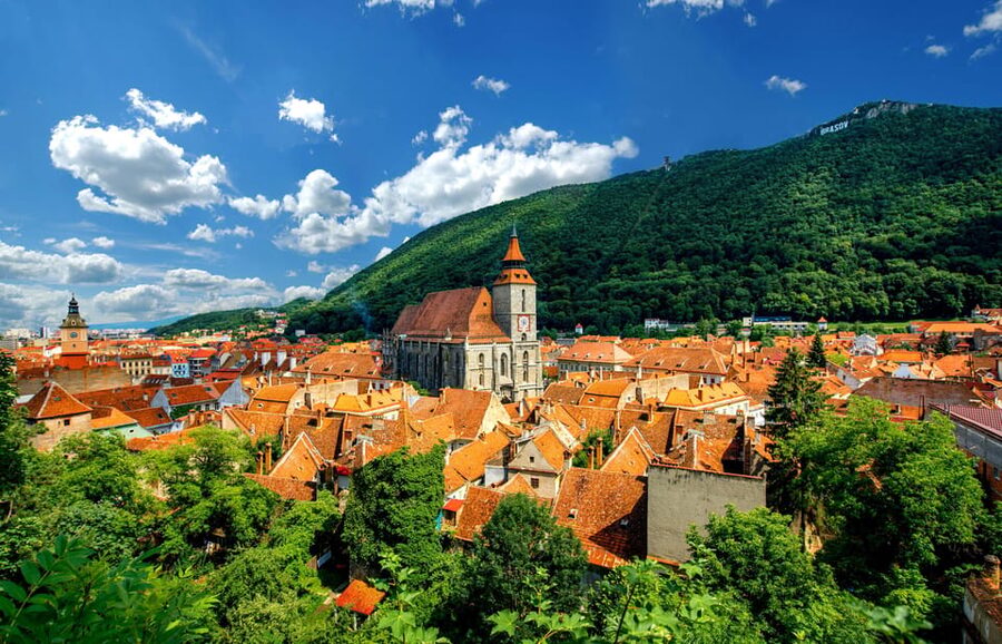 Exclusive 1-Day Minivan 8 : Dracula’s, Peles Castle & Brasov - Who will get the most from this day trip