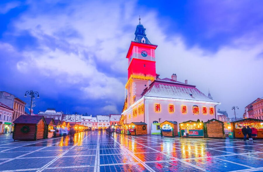 Exclusive 1-Day Minivan : Dracula’s, Peles Castle & Brasov - Brașov, with 30 minutes of travel and a walk through the old town