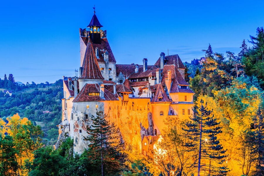 Exclusive 1-Day Minivan : Dracula’s, Peles Castle & Brasov - The 1.5-hour ride north to Sinaia