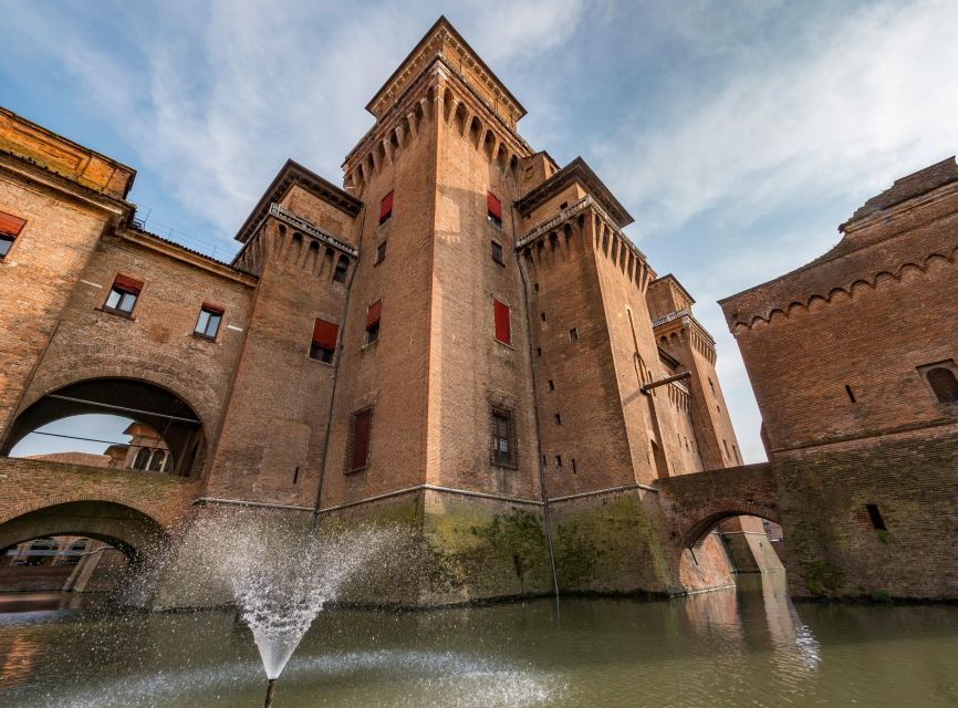 Ferrara: Estense Castle Guided Tour - Key points at a glance