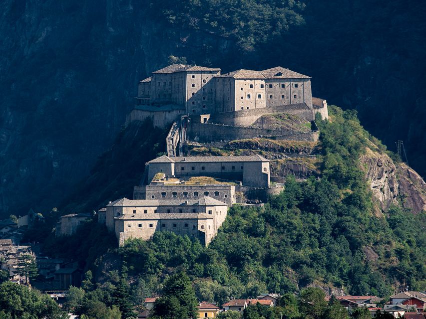 Fortress: Prisons, Museum of Fortifications and Alps Museum - The audio guide replaces a live explanation