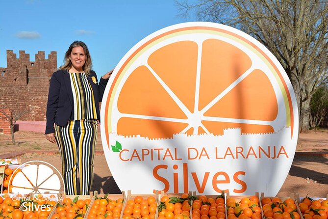 From Albufeira: Benagil Tour, Bones & Medieval Silves Castle - What the guides add to the day