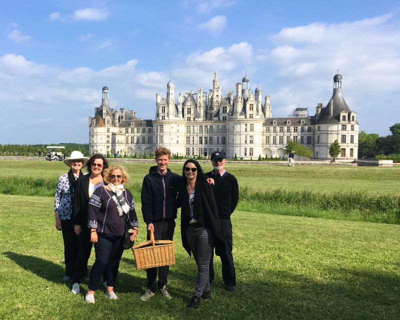 From Amboise : Full-Day Chambord & Chenonceau Chateaux - What the guide adds to the day
