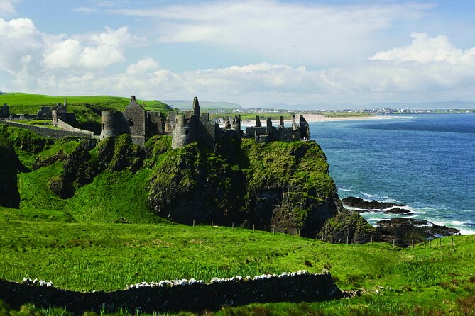 From Belfast-Giants Causeway, Dunluce Castle and Dark Hedges tour - Food, footwear, and the small details that matter