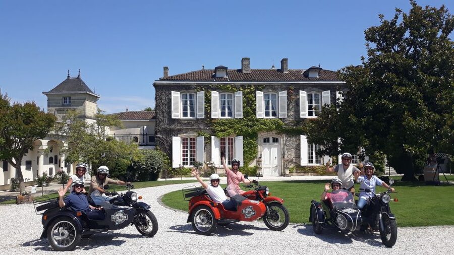 From Bordeaux: Médoc Vineyard and Chateau Tour by Sidecar - What the guide adds to the ride