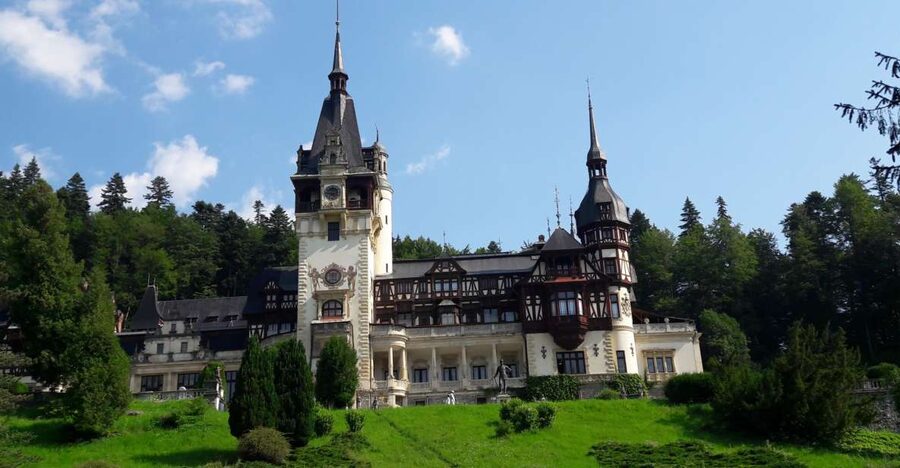 From Brasov 3 castles : Peles , Bran , Cantacuzino - Peleș Castle: the royal centerpiece