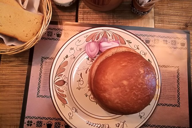 From Bucharest: Brasov & Dracula's Castle Transylvania - Eating, Costs, and the Pace of the Day
