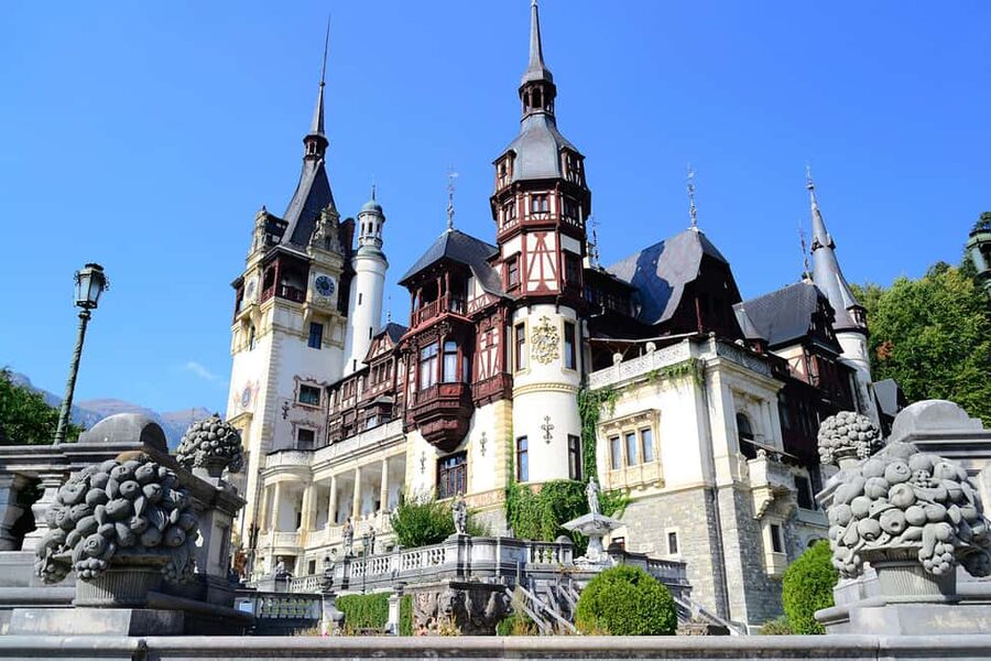 From Bucharest: Castles, Carpathians, and Brașov Day Trip - Leaving Bucharest before breakfast