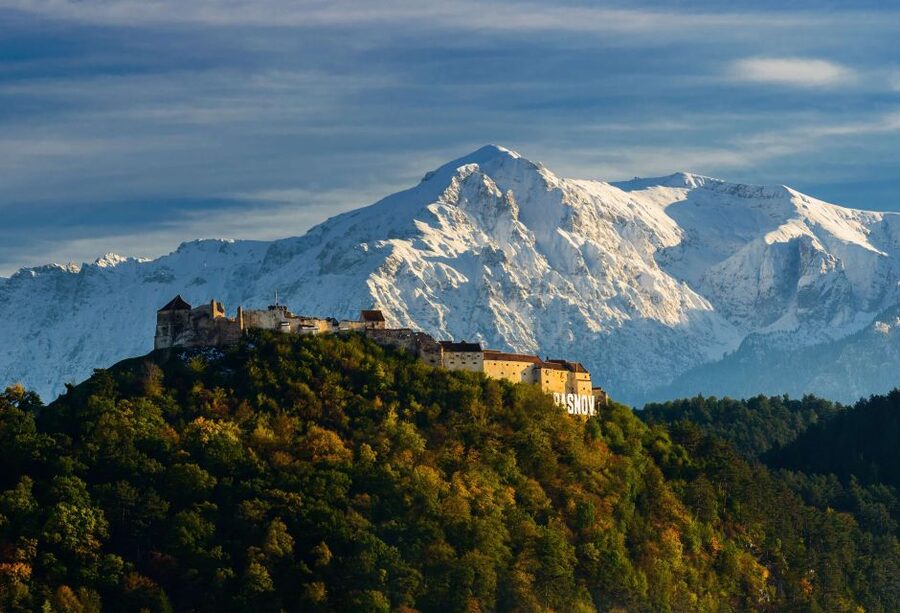 From Bucharest: Day Trip to Dracula and Peles Castle - Lunch, questions, and the middle of the day