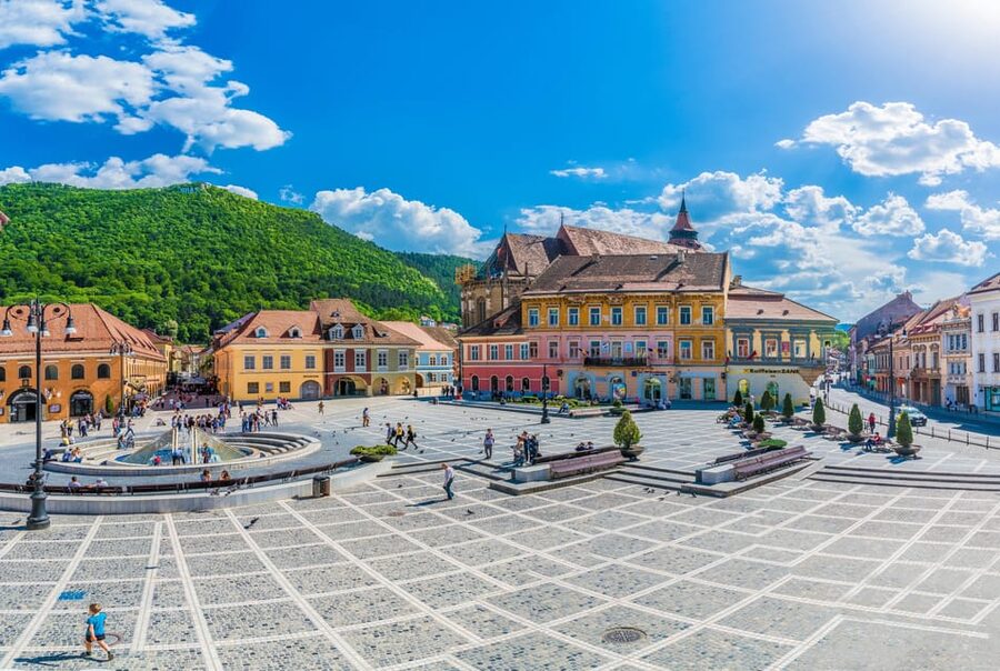 From Bucharest: Day Trip to Peles, Dracula's Castle, Brasov - Who should book this tour
