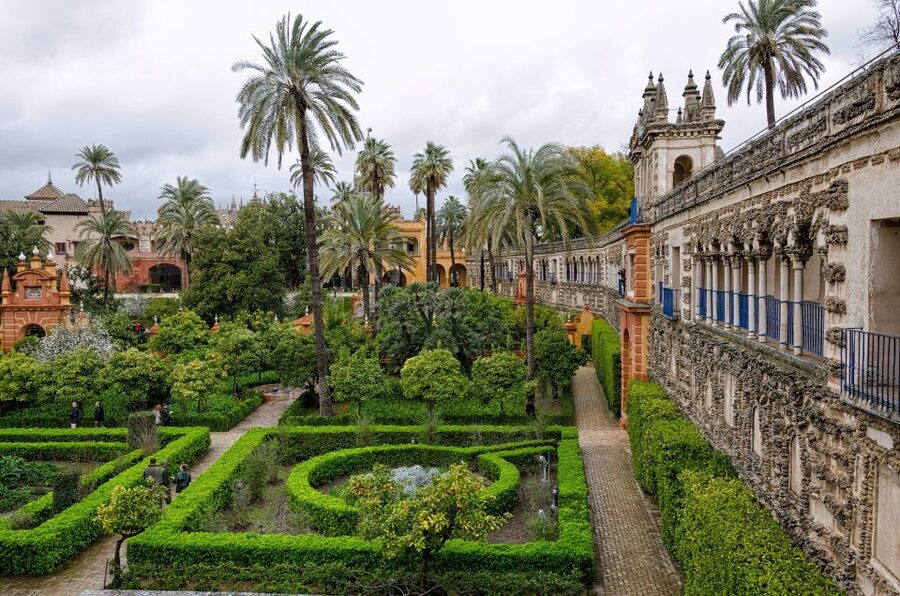 From Cadiz: Private Seville Day Trip, Cathedral & Alcazar - Key points at a glance