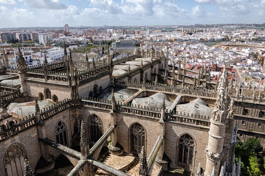 From Cadiz: Private Seville Day Trip, Cathedral & Alcazar - Why this Cadiz to Seville trip works