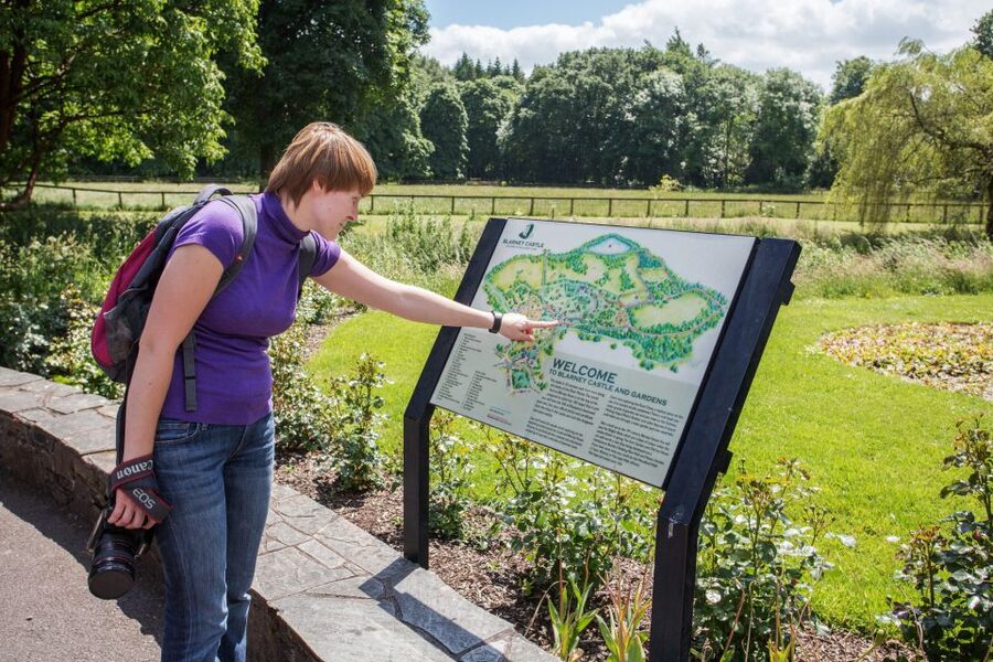 From Dublin: Blarney, Rock of Cashel and Cahir Castles Tour - Blarney Castle: the tour’s main event