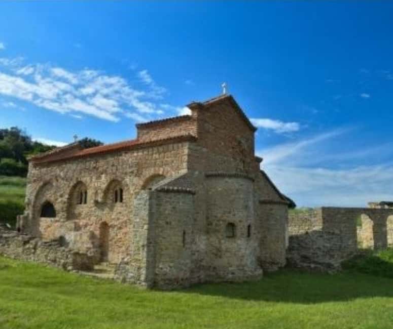From Durres Golem: Cape of Rodon Castle & Wine Tasting Tour - Walking to Skanderbeg Castle above the Adriatic