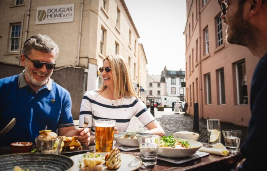 From Edinburgh: Alnwick Castle and Scottish Borders Tour - The return through Dunbar and East Lothian
