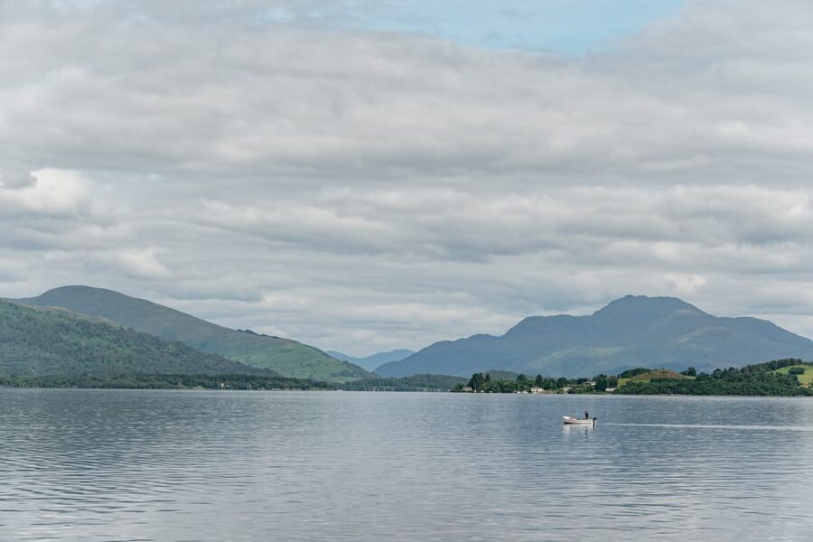 From Edinburgh: Loch Lomond, Stirling Castle & Kelpies Tour - The South Queensferry viewpoint and the ride home