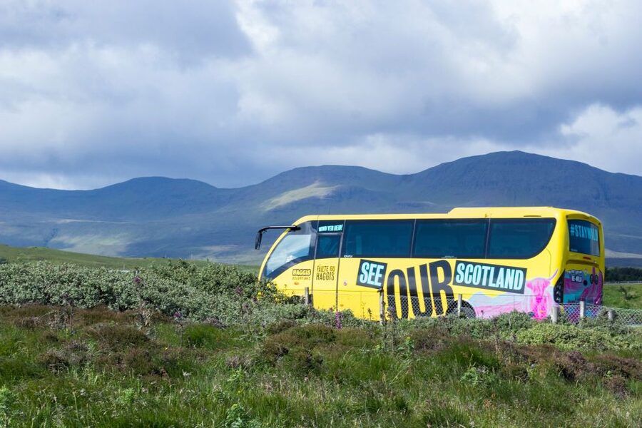 From Edinburgh: Loch Lomond, Stirling Castle & The Kelpies - Booking Details That Matter