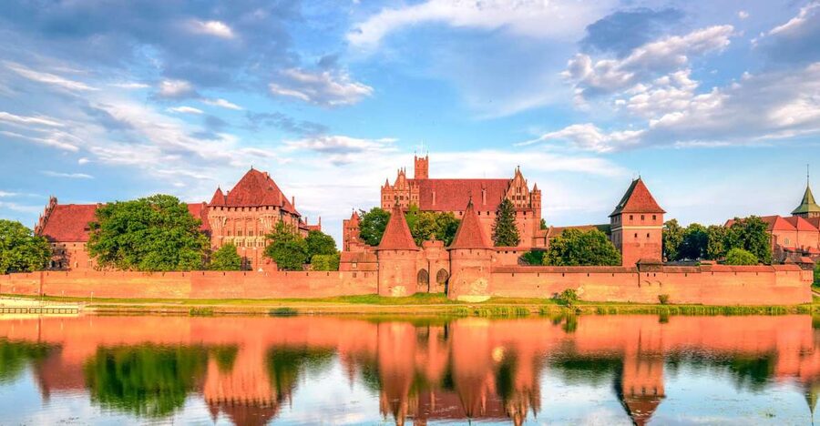 From Gdansk: Malbork Castle Half-Day Private Tour - The six-hour plan from Gdansk to Malbork