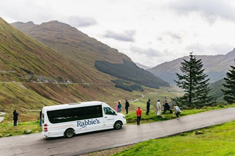 From Glasgow: Oban, Glencoe, Highland Lochs & Castles Tour - Castle Stalker adds a film-friendly stop