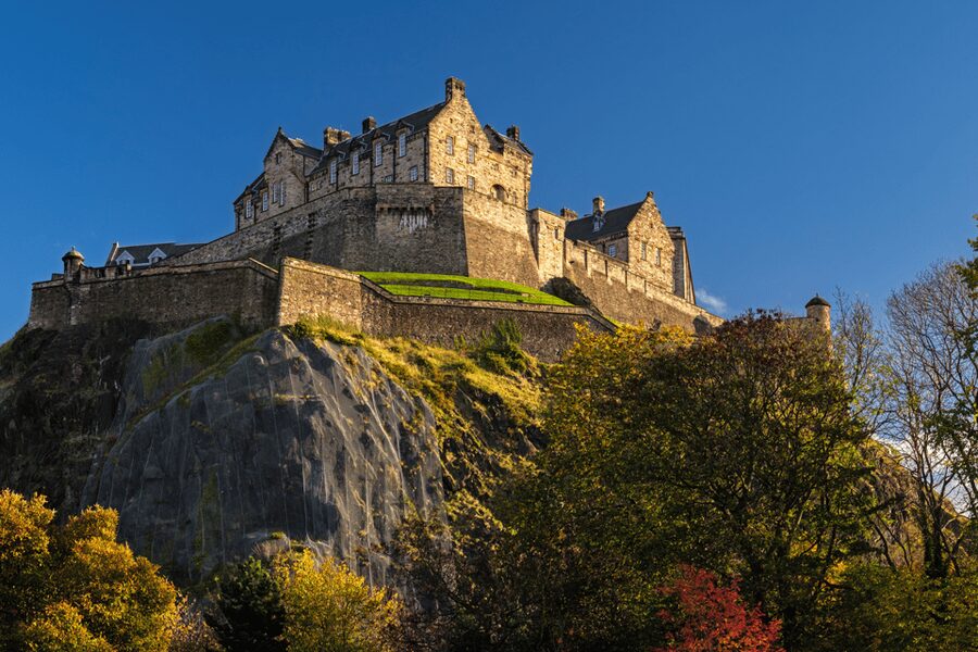 From Glasgow: Stirling Castle & Loch Lomond Tour - Lunch in Aberfoyle
